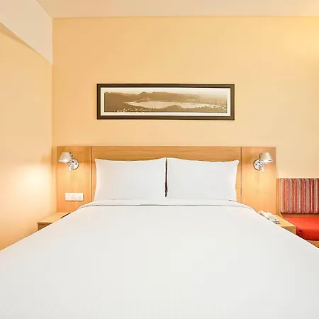 Hotel Pacefic Suites Near Delhi Airport